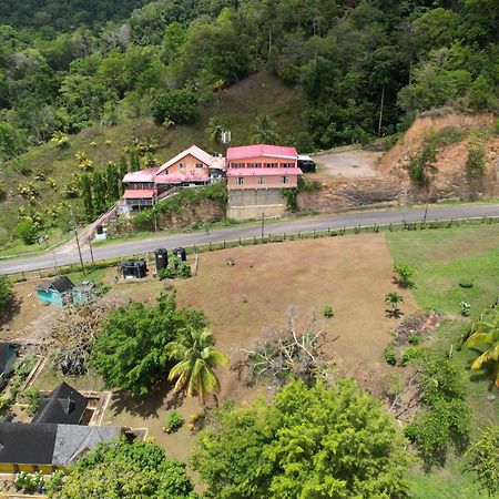 Las Cuevas Beach Lodge Екстер'єр фото