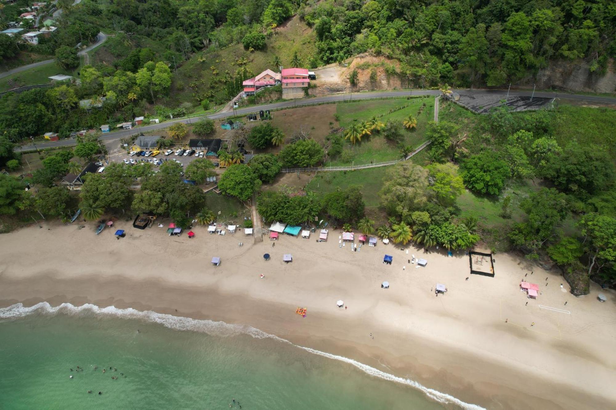 Las Cuevas Beach Lodge Екстер'єр фото