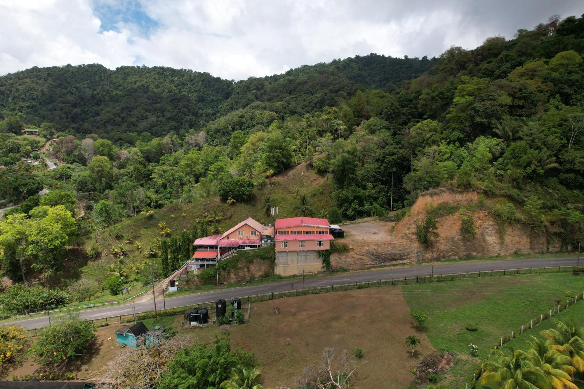 Las Cuevas Beach Lodge Екстер'єр фото